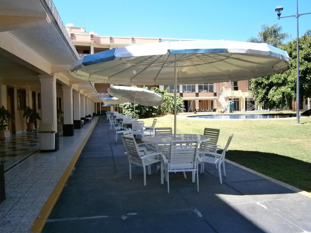 Hotel Fenix Zamora de Hidalgo Bagian luar foto